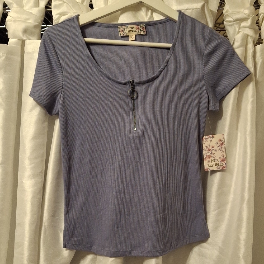 Pink Republic Lavender Ribbed Zip-Front Tee S 💝💝💝💝